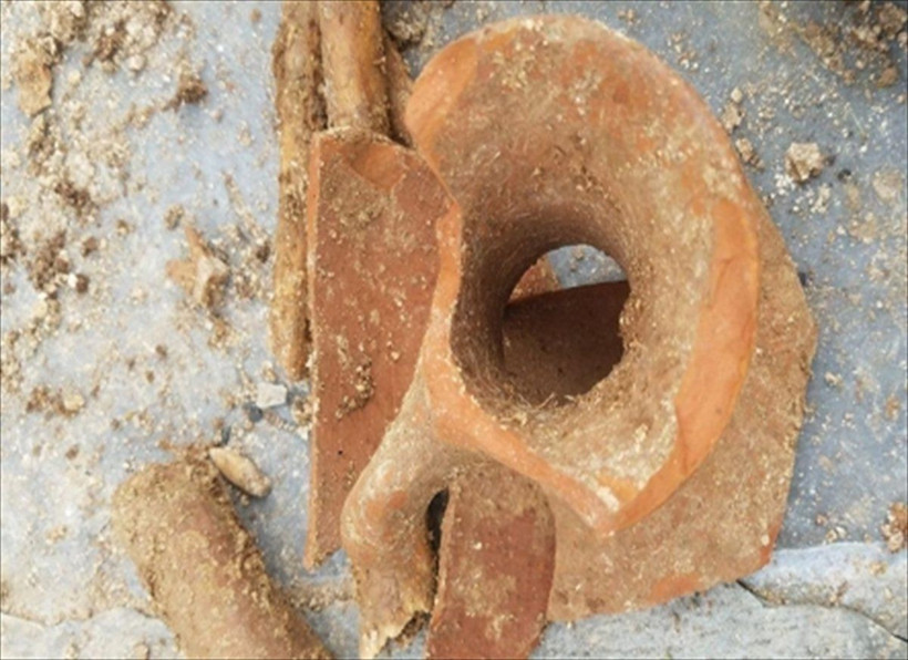 İran'da koronalı şahsın cesedi defnedilirken bulundu! Tam 2300 yıllık - Resim: 4