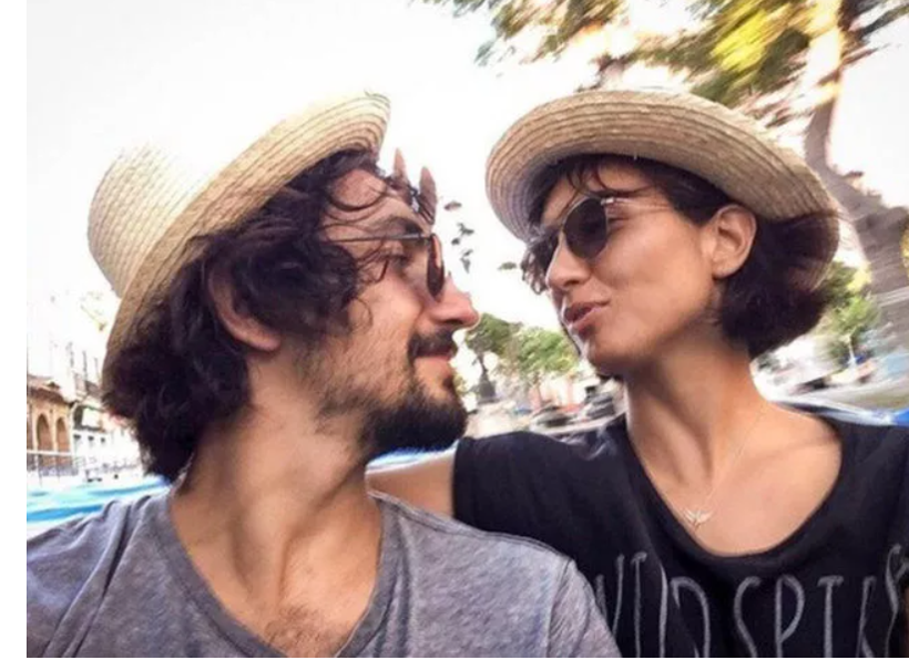 Farah Zeynep Abdullah'ı paylaşımları ele verdi! Yakışıklı çapkının yeni aşkı... - Resim: 1