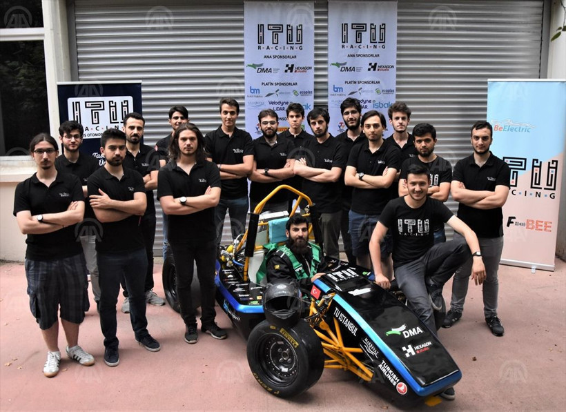 İTÜ'lü öğrenciler sürücüsüz ve elektrikli otomobil tasarladı! 180 km hıza çıkabiliyor - Resim: 2