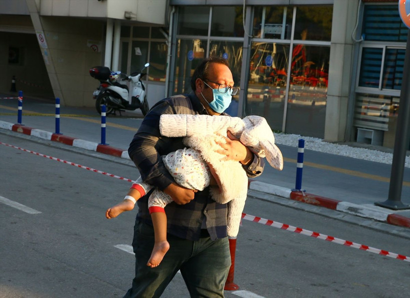 Ayda'nın hastaneden taburcu edilişi olay oldu! Ayda'nın babasından tepkilere cevap: Pes - Resim: 4