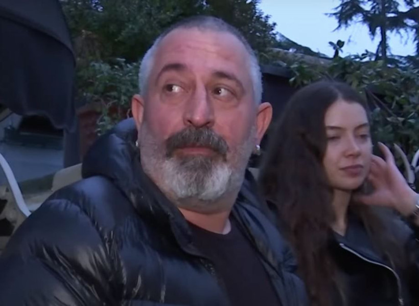 Kendisinden 21 yaş küçük aşkını Erşan Kuneri'de oynattı Cem Yılmaz'ın yeni sevgilisi Rüya Demirbulut kim - Resim: 3