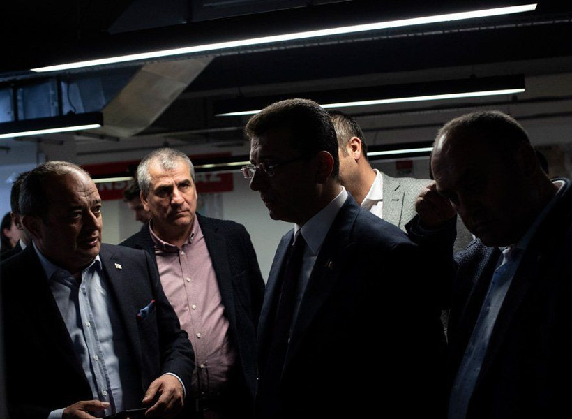 Dünya ajansları Ekrem İmamoğlu'nun toplantısını böyle gördü - Resim: 1