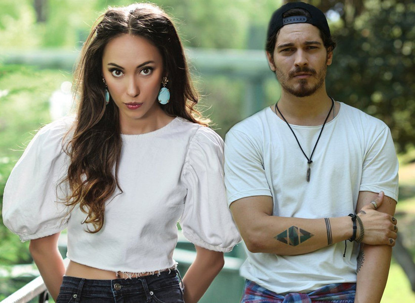 Çağatay Ulusoy ile Duygu Sarışın'ın ayrılık nedeni ortaya çıktı 3 yıldır beraberlerdi - Resim: 1