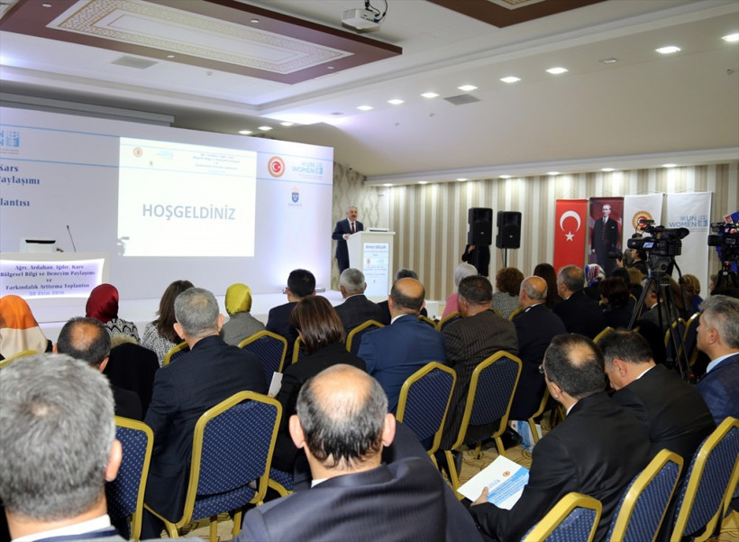 Ahmet Arslan'dan kadınlara 15 Temmuz dersi! - Resim: 3