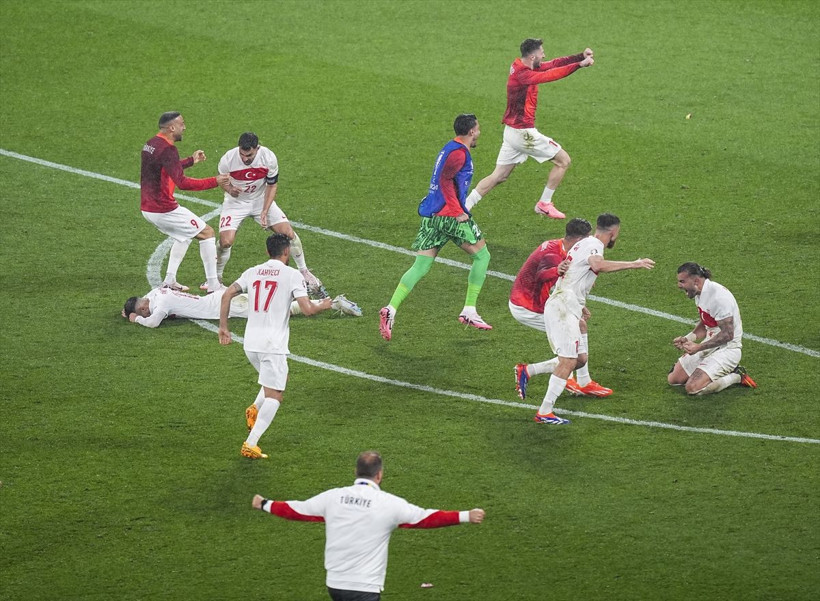 EURO 2024'te Türkiye, Hollanda ile çeyrek finalde karşılaşacak! Muhtemel 11'ler... - Resim: 2