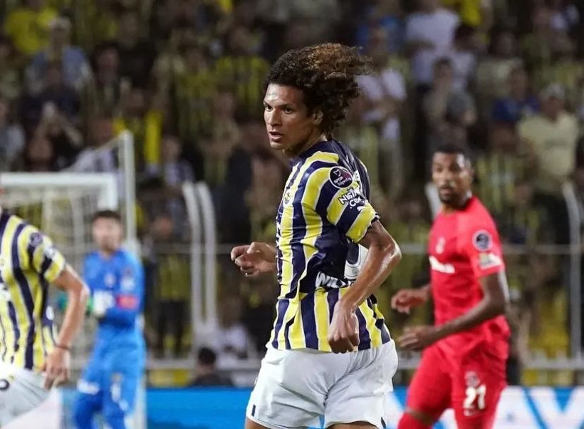 Fenerbahçe'de Miha Zajc sosyal medyayı ayağa kaldırdı - Resim: 4