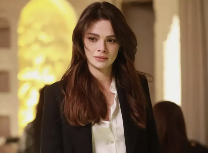 Uzak Şehir'in Alya'sı Sinem Ünsal yayınladı! Sosyal medyayı sallandı - Resim: 4