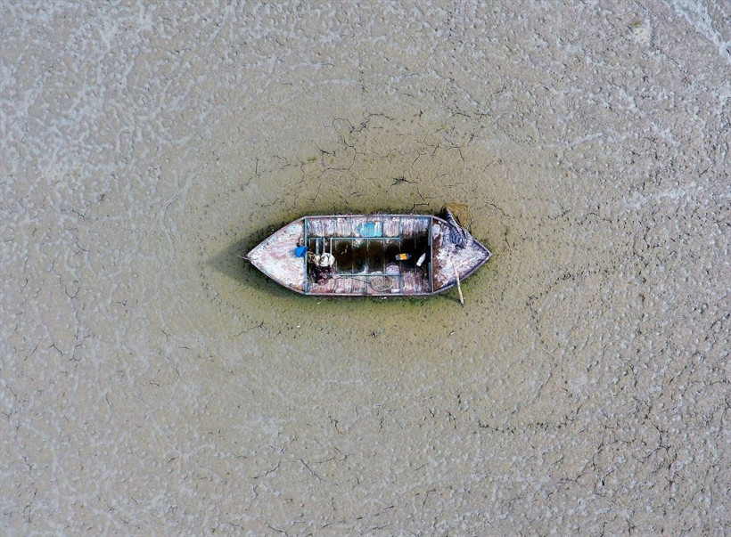 Göller Yöresi yakında 'Çöller Yöresi' olacak! Karataş Gölü tamamen kurudu - Resim: 3