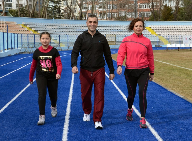 Hastalıklarından kurtulmak için 18 ayda 44 kilo verdi - Resim: 4