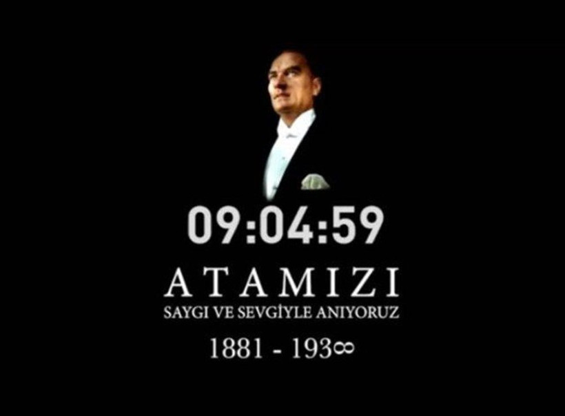 Pınar Altuğ 'bu kadar zor olmamıştı' dedi! İşte ünlülerin 10 Kasım mesajları - Resim: 3