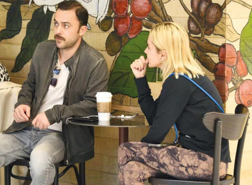 Miras sorusuna tepkisi şaşırttı! Ece Erken ünlü oyuncuyla kameralara yakalandı - Resim: 4