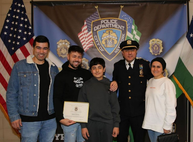 Giresunlu İdris, New York'ta emniyet müdürü oldu! Rütbesini eşi ve oğlu taktı - Resim: 2