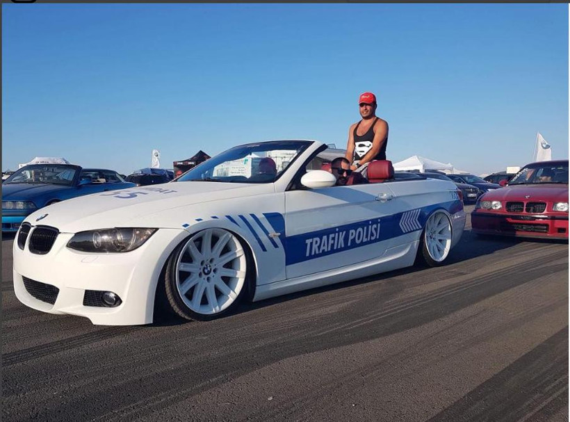 Aracını polis otosu gibi giydirmişti... Kesilen ceza belli oldu - Resim: 1