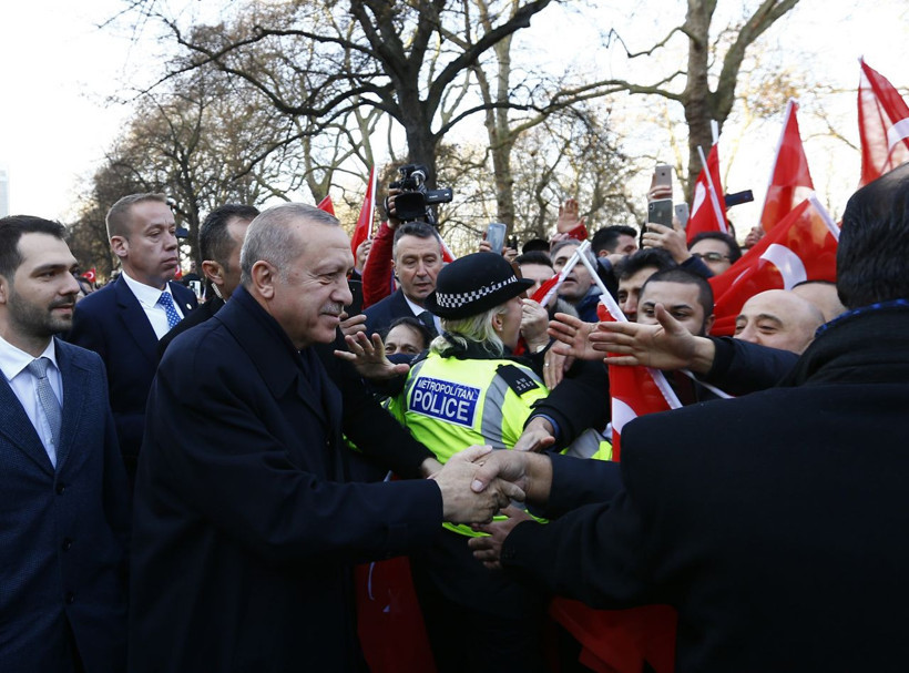 Cumhurbaşkanı Erdoğan'a Londra'da sevgi seli - Resim: 3