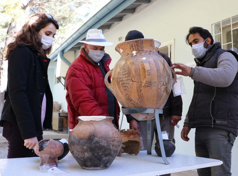 Kayseri'de bulundu 4 bin 200 yıllık mezar küpü TÜBİTAK projesinde incelenecek - Resim: 4