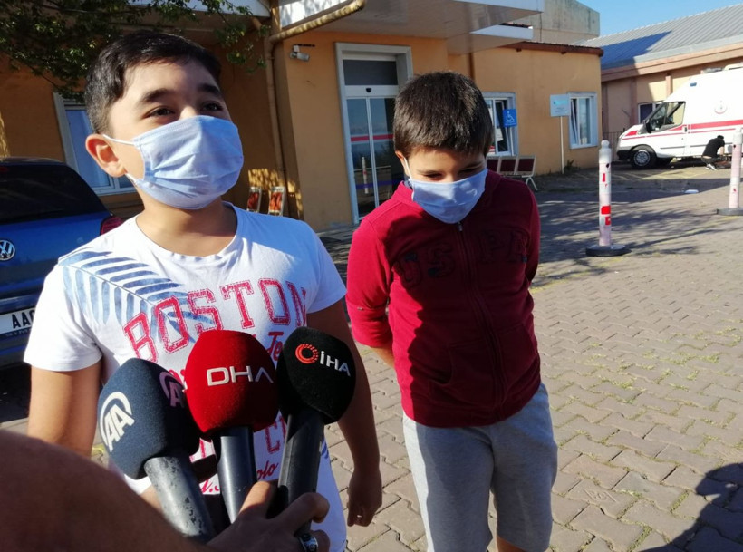 Zonguldak'ta zorlu mücadele! Koyda mahsur kalan 8 kişi kurtarıldı - Resim: 3