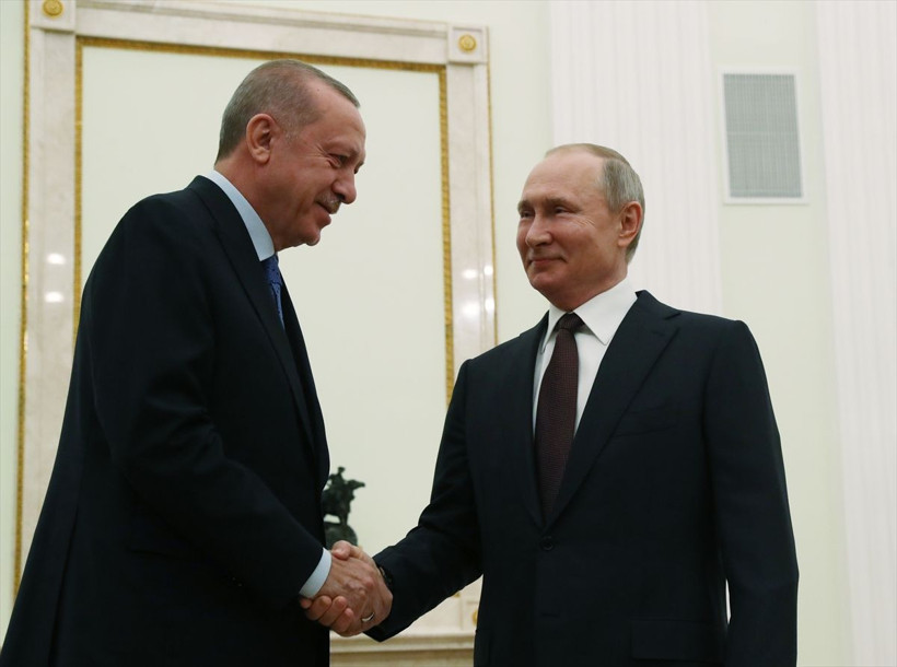 Erdoğan - Putin böyle buluştu! Putin'in 33 şehit için ilk sözü 'bilmiyorduk' oldu - Resim: 3