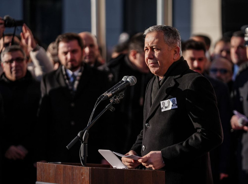 Yalova'da DEAŞ operasyonunda şehit olan 3 polis için tören düzenlendi - Resim: 3
