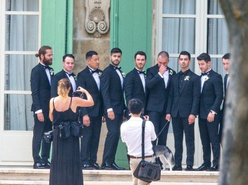 Game of Thrones'un genç yıldızı Sophie Turner dünyaevine girdi! - Resim: 4