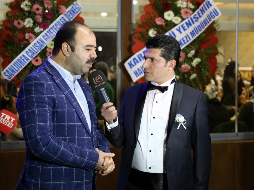 İlginç nikah töreni! Damat nikah masasından kalktı ve sonra bakın ne oldu! - Resim: 3