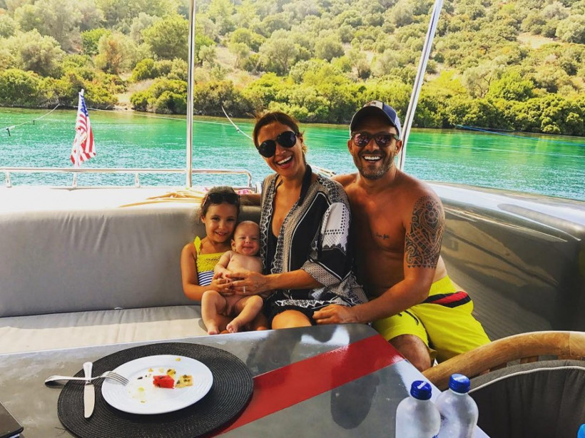 Zuhal Topal'da bikinili yakalandı! - Resim: 4