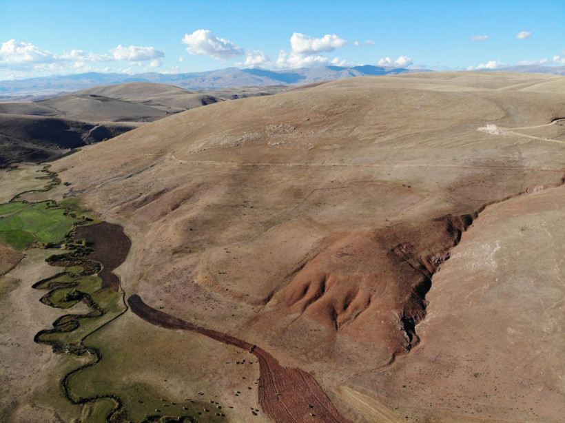 Bayburt'ta köylüler 'cin parası' buldular! Cumhurbaşkanı Erdoğan'ın imzasıyla koruma altına alındı - Resim: 2