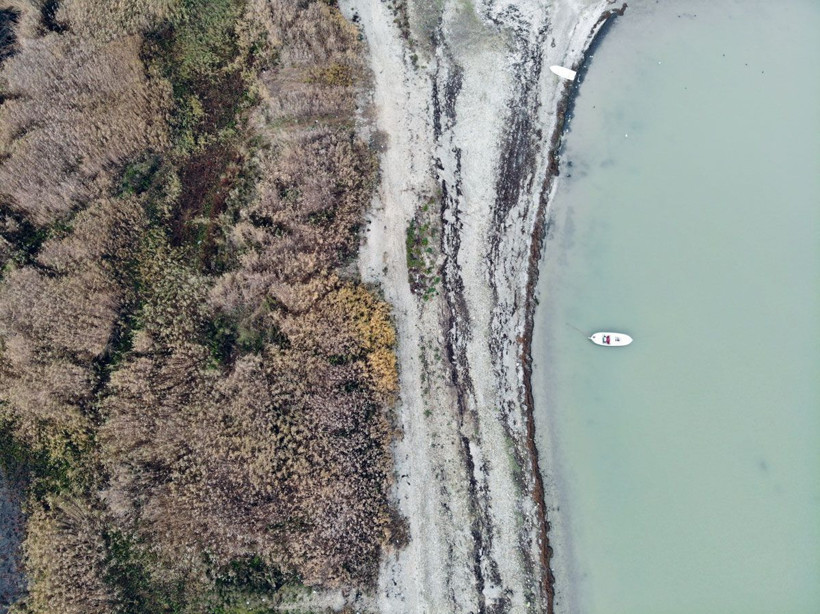 Son 10 yılın en düşük seviyesi! Suların çekildiği Büyükçekmece Barajı’nda korkutan görüntü - Resim: 1
