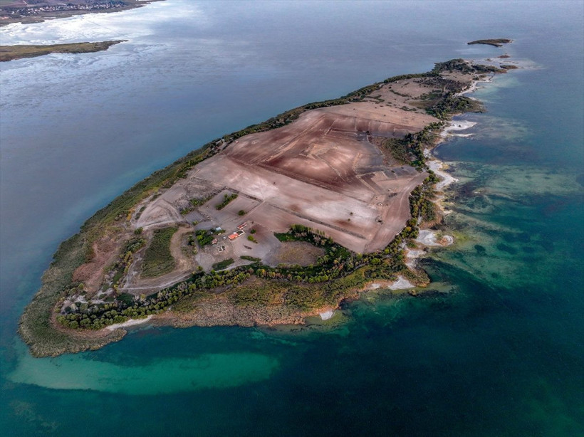 Konya'da satılığa çıkarılan ada yeni sahibini arıyor! Metrekare fiyatı... - Resim: 2