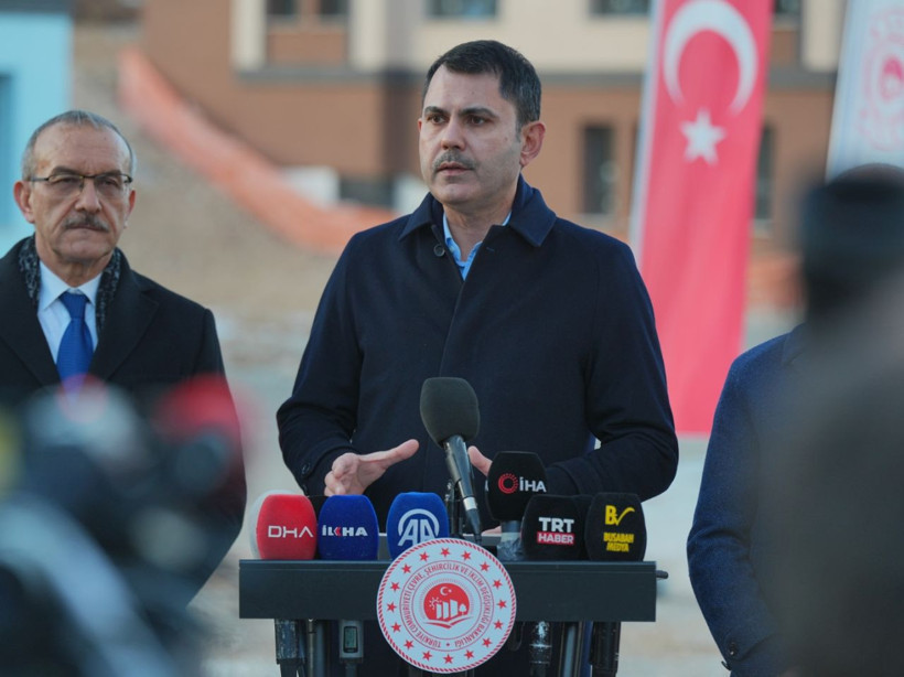 Bakan Kurum duyurdu: Teslim edilmesi gereken konutların  yüzde 93'ünün inşaatı başladı - Resim: 2