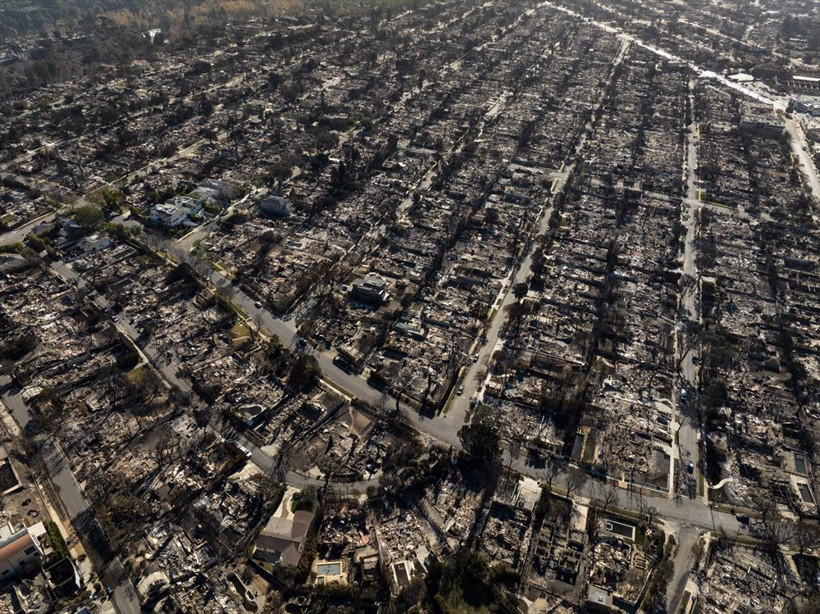 Los Angeles'taki yangınlarda ölü sayısı yükseldi! "Alev hortumu" uyarısı yapıldı, her şey kül oldu yeni görüntüler... - Resim: 3