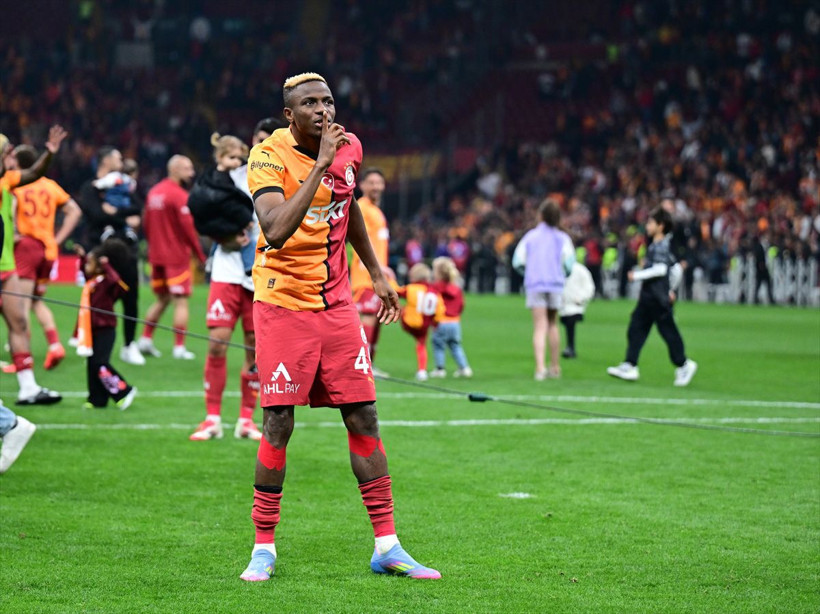 Fenerbahçe Victor Osimhen için Napoli'ye resmi teklif yaptı - Resim: 1