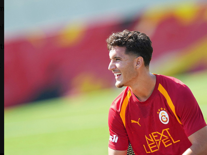Galatasaray'da ilk antrenmana &ccedil;ıktı! Deniz G&uuml;l, Leao'yla aynı karede - Resim: 1