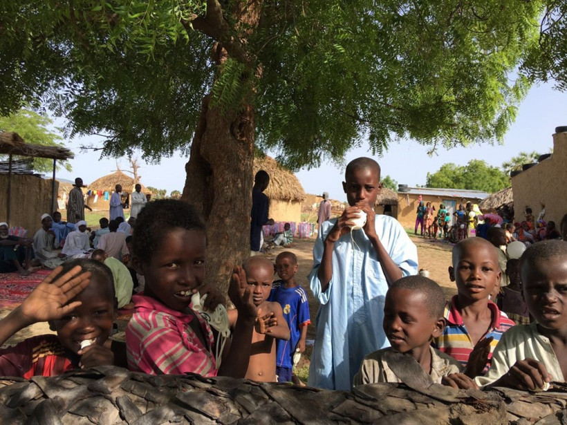 İşte günün en güzel karesi! Afrikalı çocuğun elinde Türk bayrağı - Resim: 3
