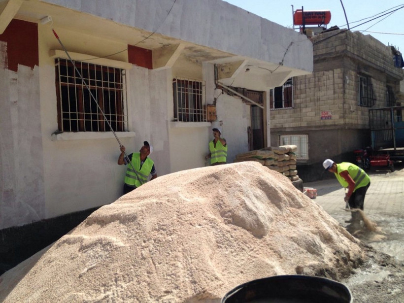 Gaziantep patlamasında hasar gören yerler onarılıyor - Resim: 2