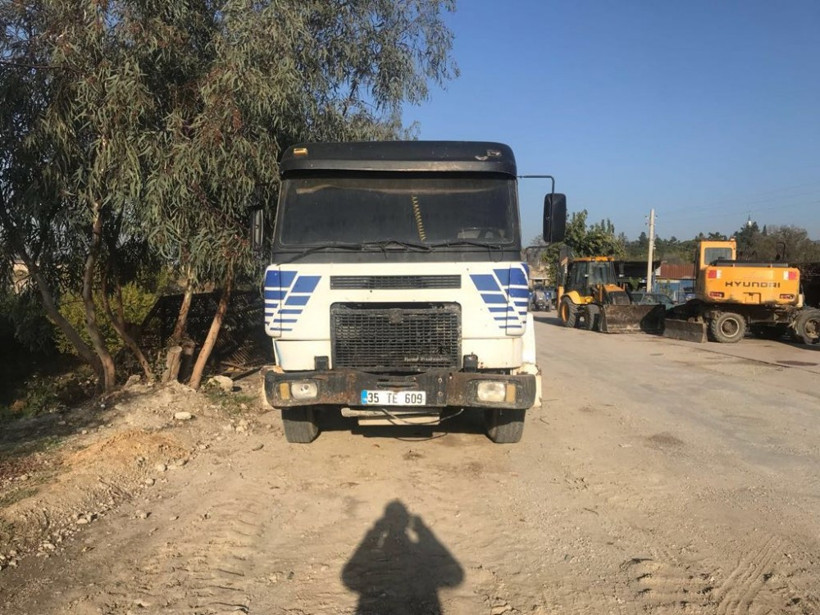 Kaçakçılar adeta belediye gibi çalışmış! - Resim: 3