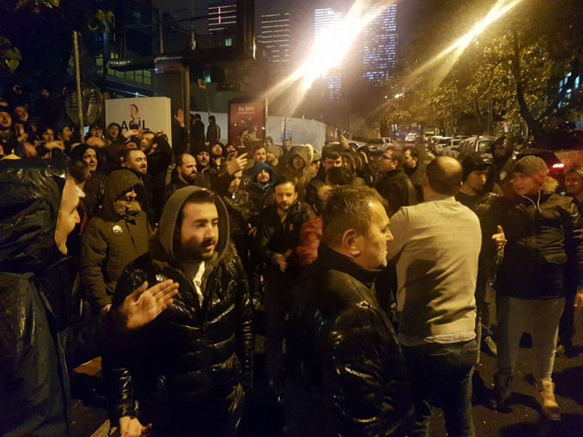 Boşnaklardan Rasim Ozan Kütahyalı protestosu - Resim: 1