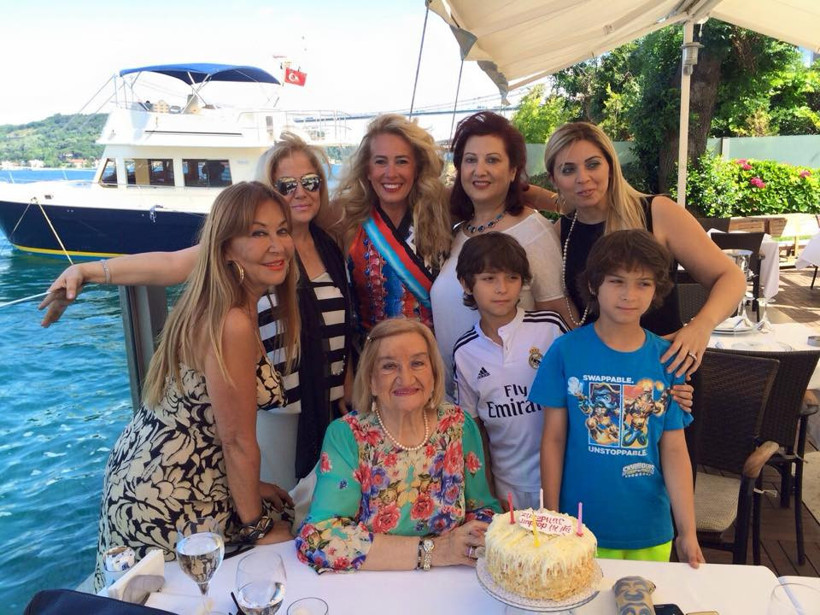 Neslihan Kozanoğlu kimdir her şeyi terk etti çiftlik aldı yok artık! - Resim: 4