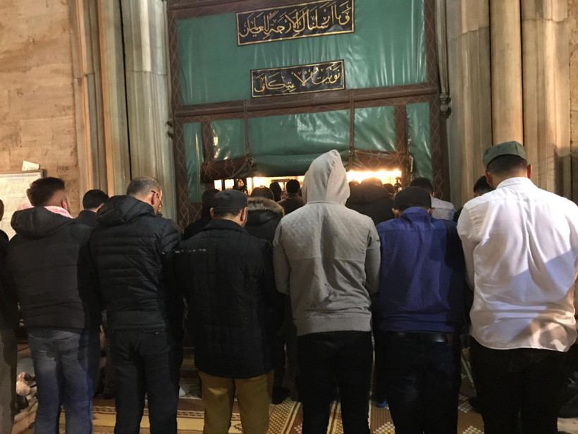 Mevlid Kandili'nde camiler doldu taştı - Resim: 1