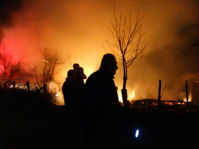 Domaniç'te ev ve ahır yangını - Resim: 3