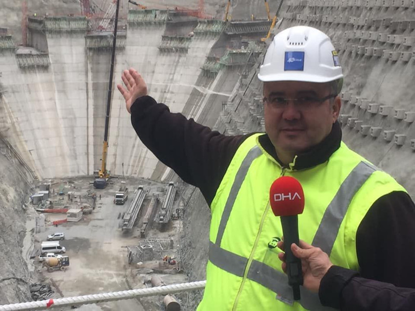 Artvin Yusufeli'nde baraj inşaatı 64 metre gövdeye ulaşıldı - Resim: 1