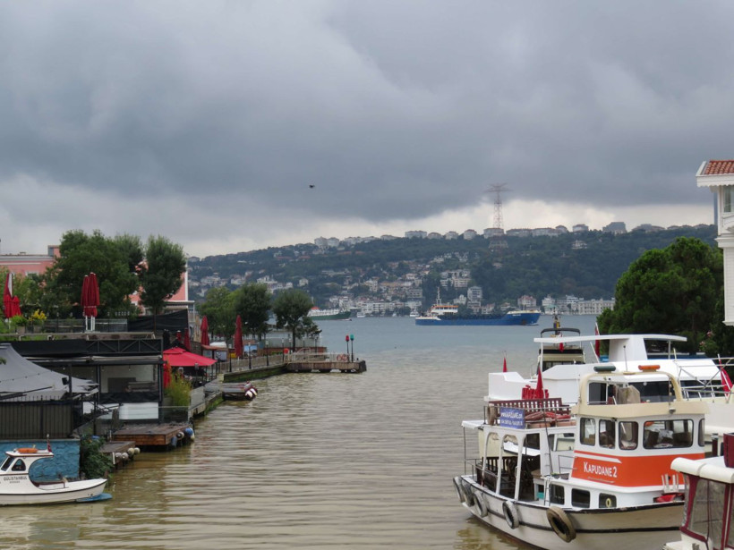 İstanbul Boğazı'nı görenler şaşkına döndü! - Resim: 3