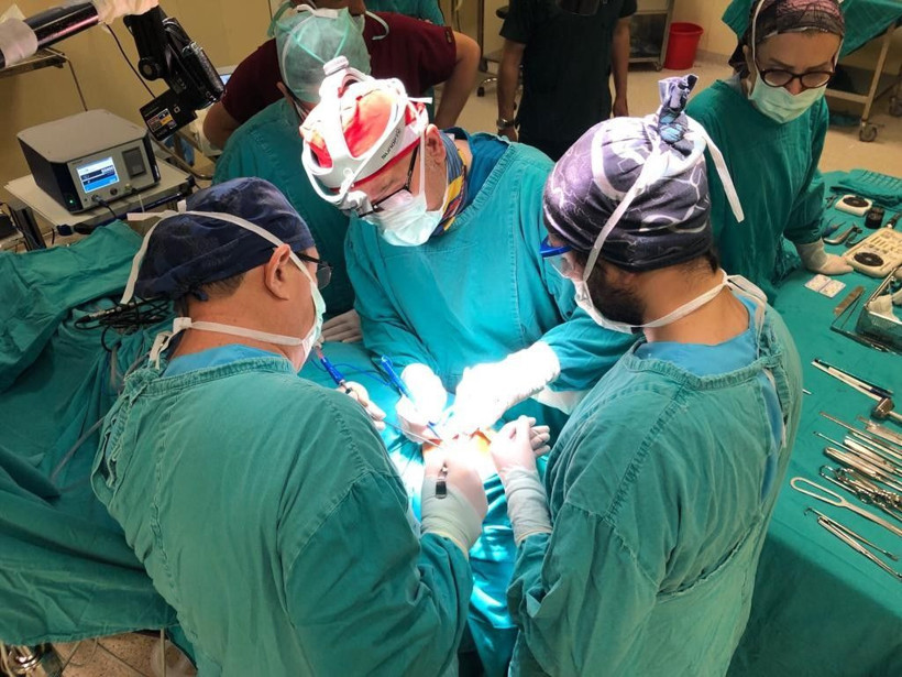 Samsun'da çene ameliyatı olan Hülya Karayiğit hem güzelliğine hem de sağlığına kavuştu - Resim: 3