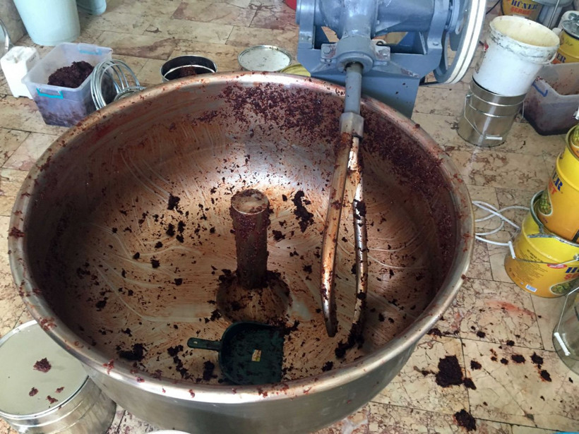 İstanbul’da sahte nargile tütünü imalathanesine baskın - Resim: 2