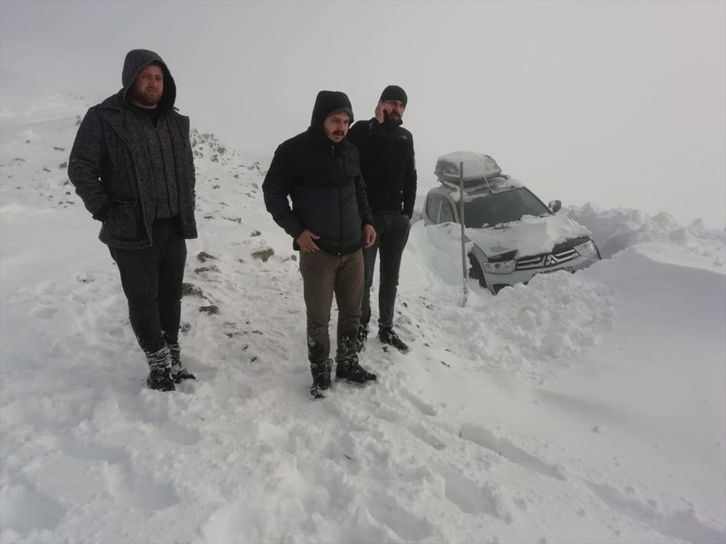 Rize'de yaylada mahsur kalan 23 kişiye ulaşıldı - Resim: 2