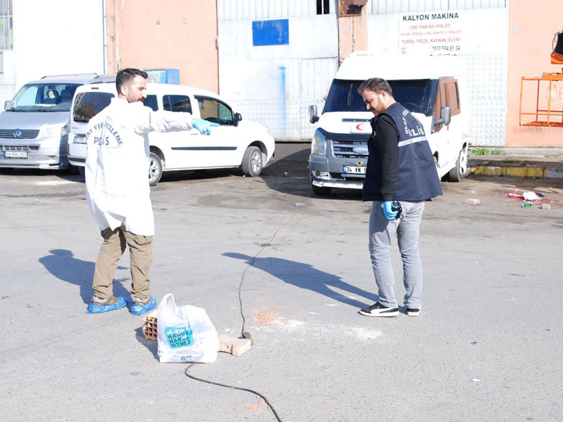 İstanbul Pendik'te düğünde silahlı saldırı 1 ölü 2 yaralı - Resim: 2