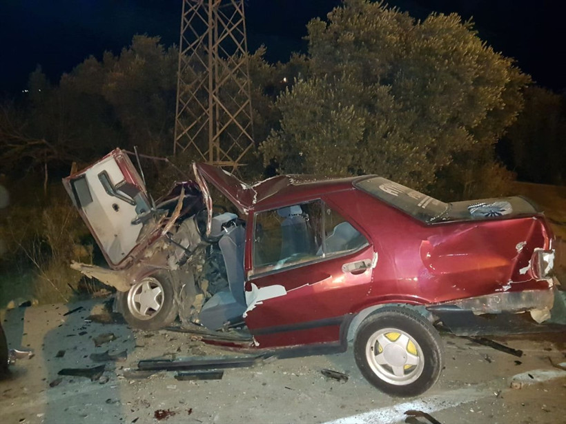 Bursa İznik'te traktörle çarpışan otomobilin sürücüsü hayatını kaybetti - Resim: 3