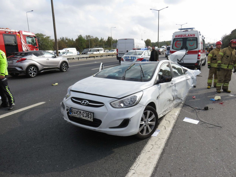 Ümraniye TEM'de korkunç kaza görenler dehşete düştü - Resim: 2