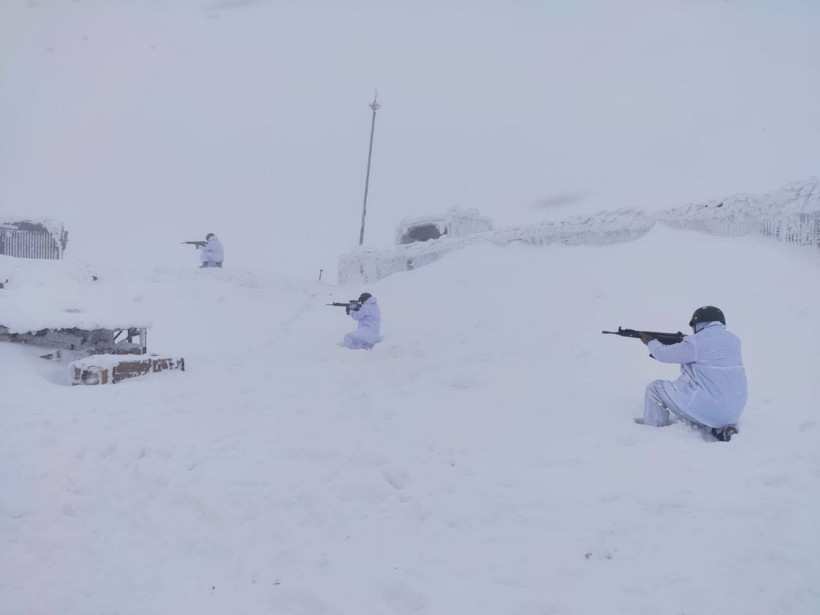 Komandolar teröristlere nefes aldırmıyor sosyal medyadan paylaşılan o anlar - Resim: 3