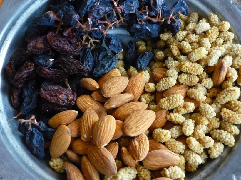 Bu atıştırmalıkları iftardan sonra yiyin kalbi koruyor! - Resim: 1