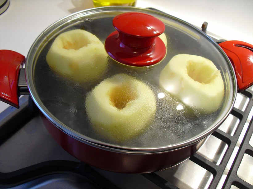 Yapımı çok kolay elma tatlısı tarifi iftar sonrası tatlı keyfi! - Resim: 3